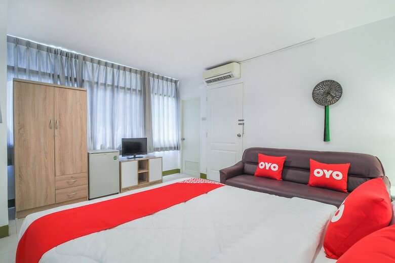 Hotel Oyo 648 Ake Apartment