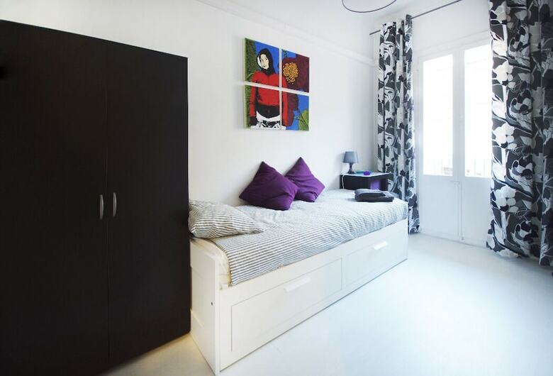 Apartamentos Suite Place Barcelona Diputaci�