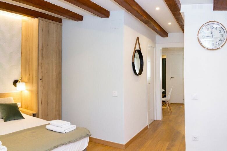 Apartamentos Suite Place Barcelona Diputaci�