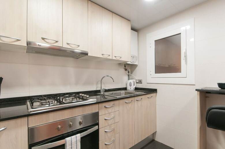 Apartamentos Suite Place Barcelona Diputaci�