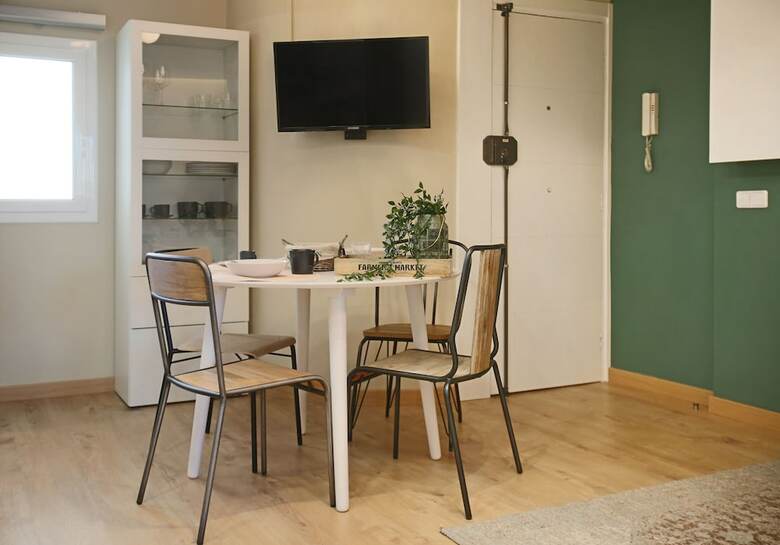 Apartamentos Suite Place Barcelona Diputaci�