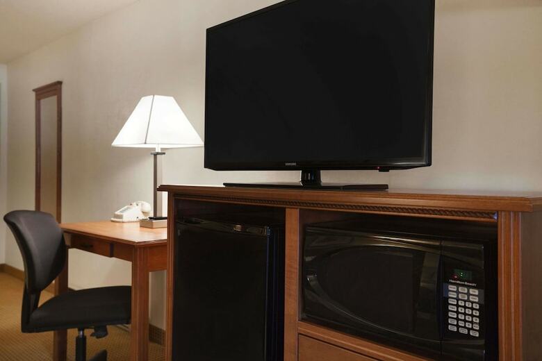 Hotel Super 8 By Wyndham Williston Nd