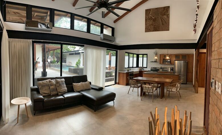 Villa My Way Langosta Beach House