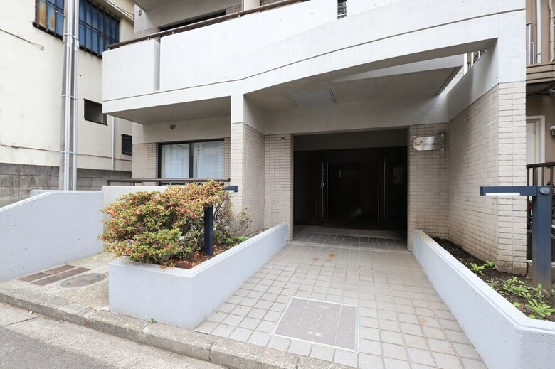 Apartamentos Rx Kannai