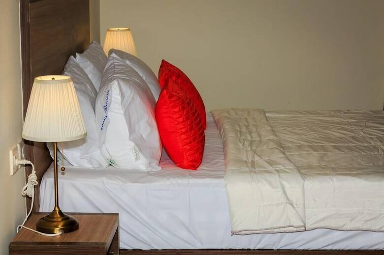 Hotel Cloud9 Homes Service Apartment
