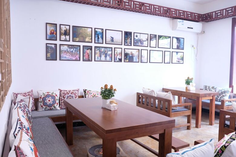 Hotel Zhangjiajie Mountain Hostel