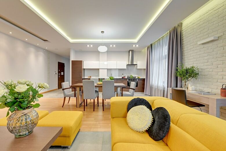 Old Town Aparthotel By Welcome Apartment