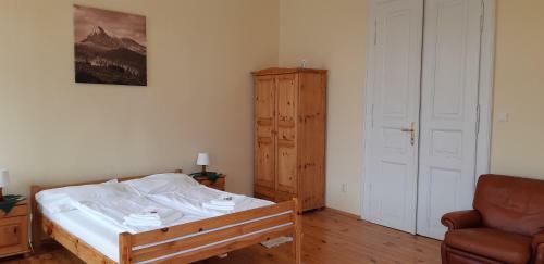 Hostal Victoria - Penzion & Restaurant