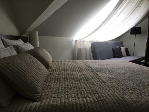 Hostal Penzion Luxor