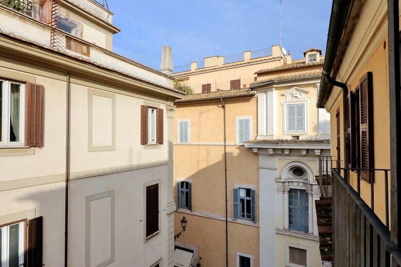 Spanish Steps Modern Apartment Balcony