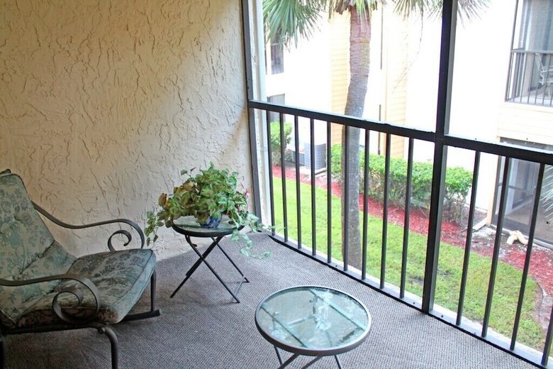 Clubview Holiday Condo