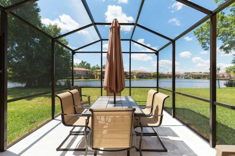 Apartamento Croft's Lakefront Sanctuary