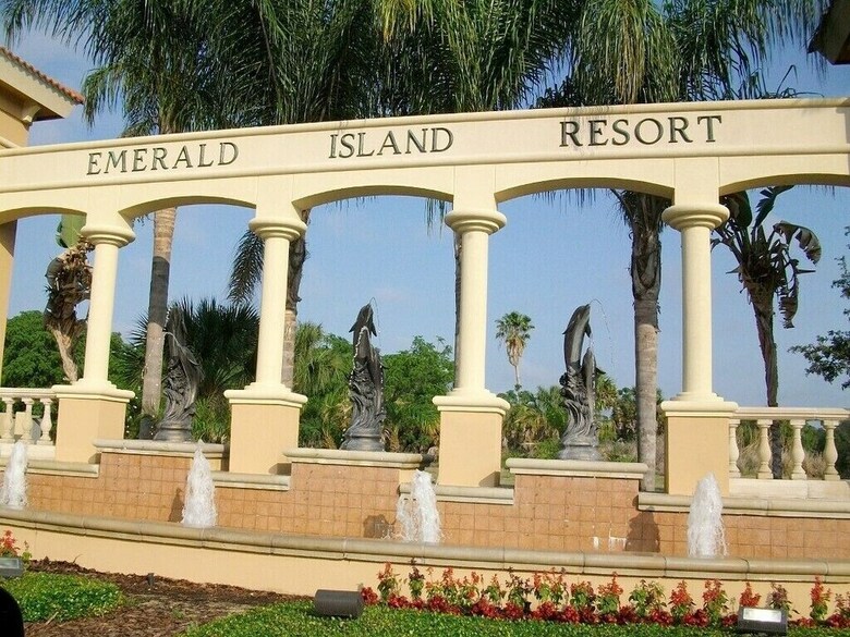 Donald Ducks Getaway Vacation Villa