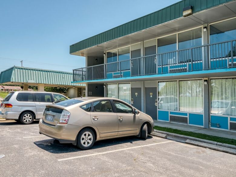 Motel Oyo Hotel Battleboro