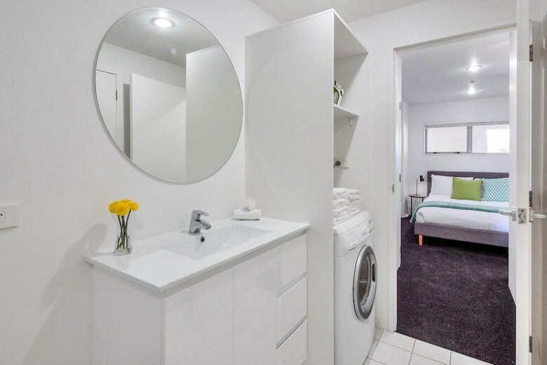 Stylish Central 2 Bedroom Apartment