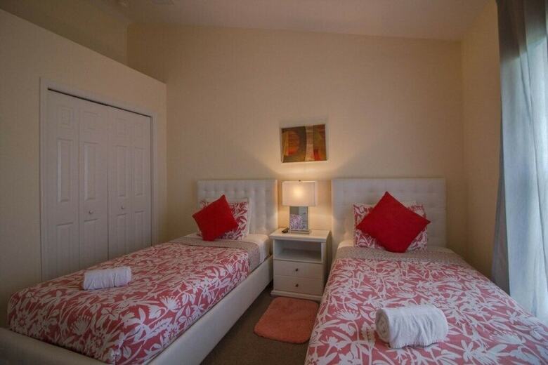 3 Bedroom, 2 Bath Tuscan Villa Vacation!