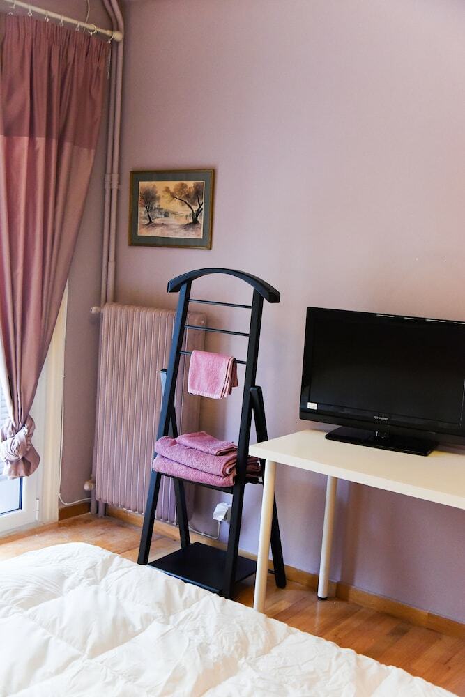 Family Apartment In Nea Smirni