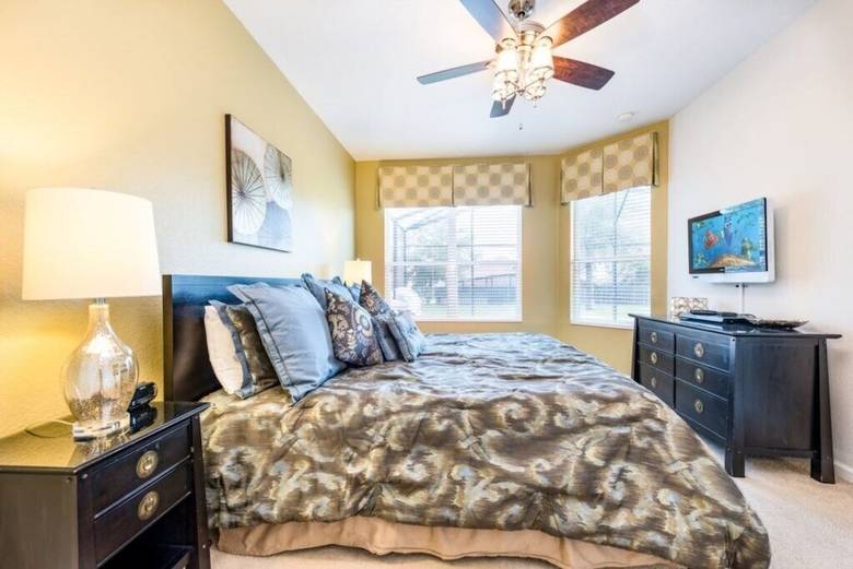 Svv 034 - Sunny Hilltop 5 Bed Pool Home