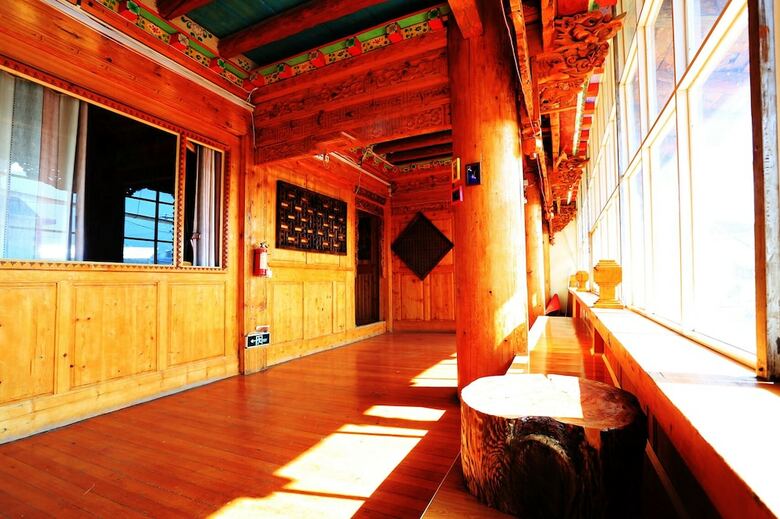 Blue Bird Boutique Hotel