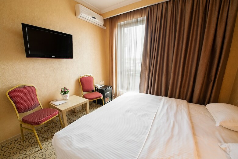 Hotel Kartmazovo Town
