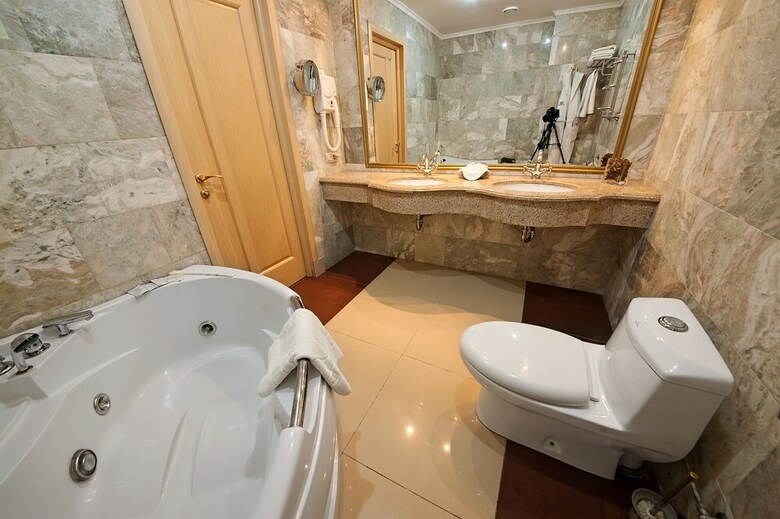 Hotel Kartmazovo Town