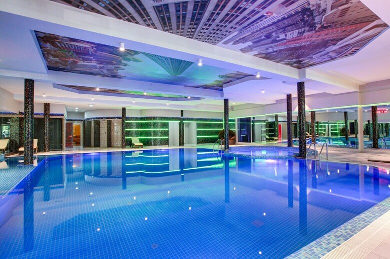 Hotel Kartmazovo Town