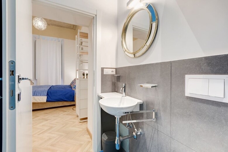 Beautiful Apartment Near The Vatican With Netflix