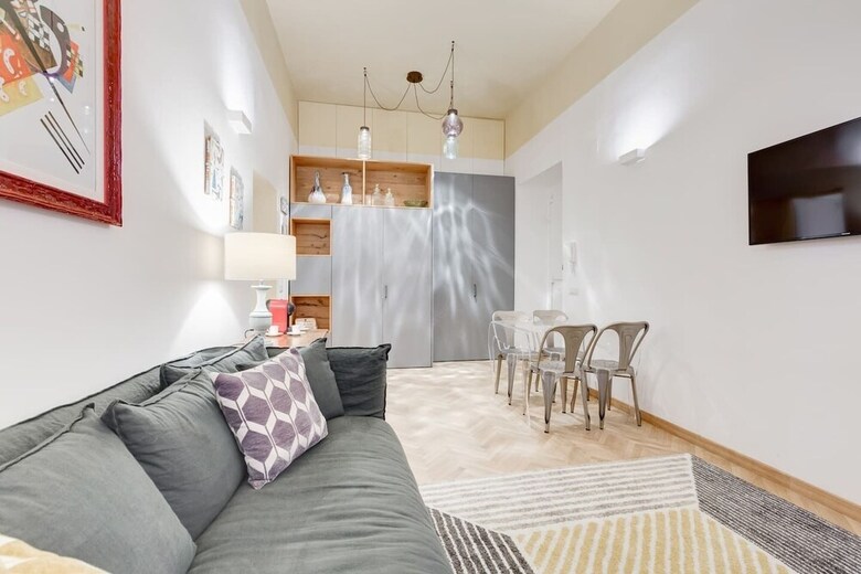 Beautiful Apartment Near The Vatican With Netflix