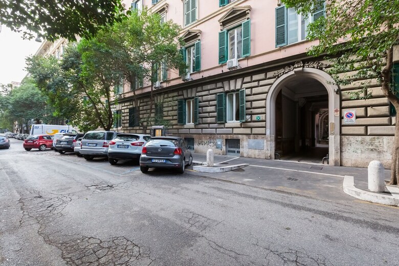 Beautiful Apartment Near The Vatican With Netflix
