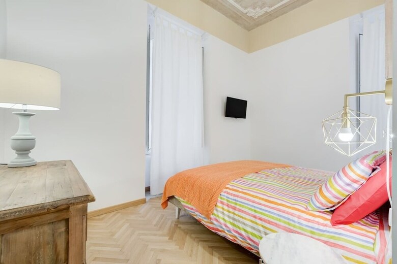Beautiful Apartment Near The Vatican With Netflix