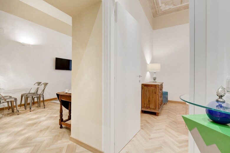 Beautiful Apartment Near The Vatican With Netflix