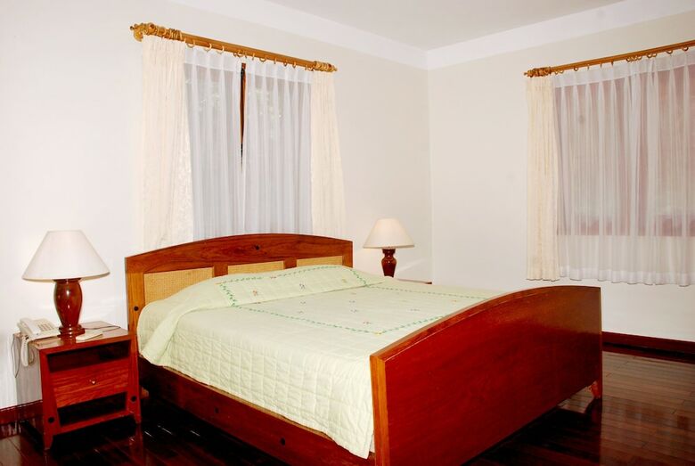 Aparthotel Saigon Village