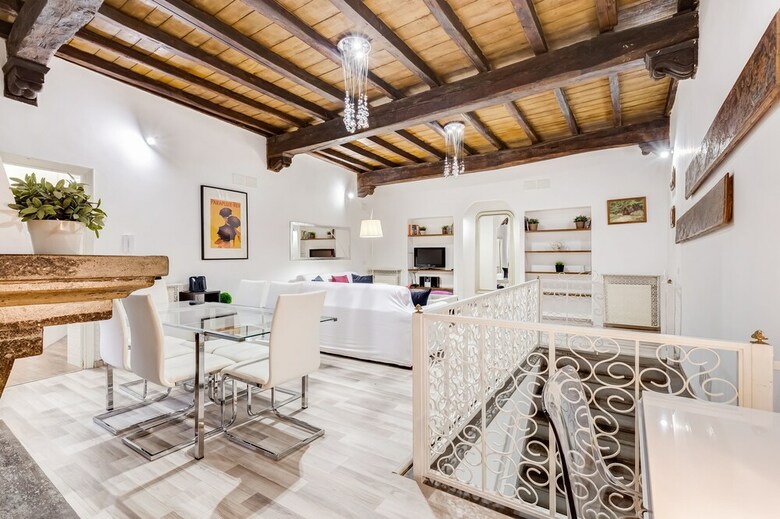 Charming Apartment In Campo de Fiori