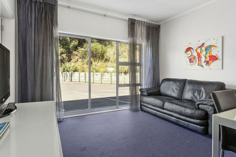 Amethyst Court Motorlodge