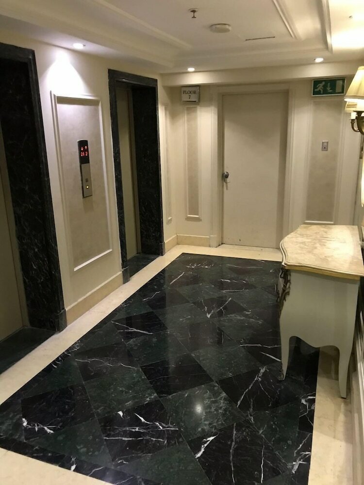 Apartment At San Stefano Grand Plaza