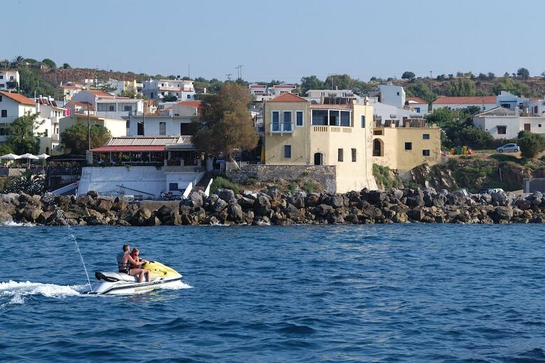 Captains House Hotel - Apartments