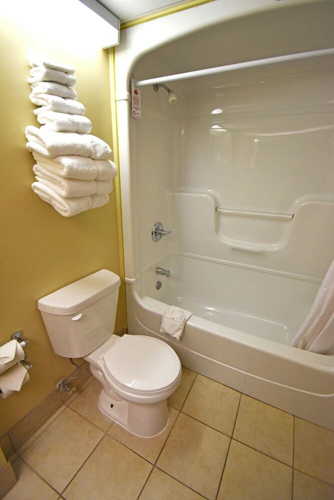 Hotel Canad Inns Destination Centre Brandon