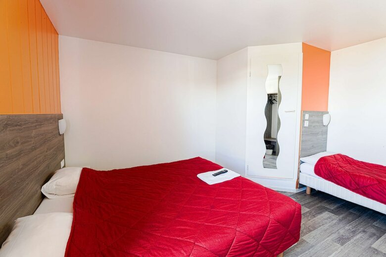 Hotel Premi�re Classe Coigni�res