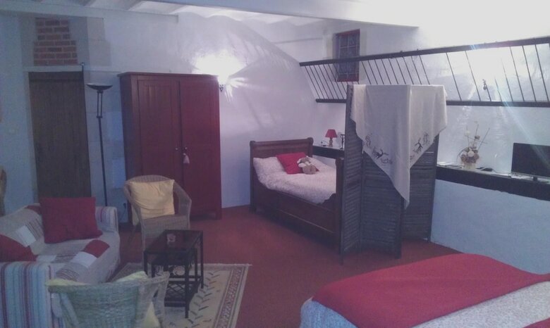 Apartamento Studio In Thilouze, With Enclosed Garden And Wifi