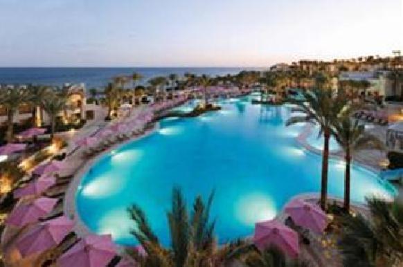 Hotel Grand Rotana Resort & Spa