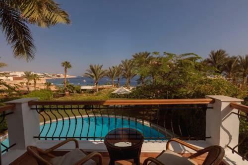 Royal Savoy Hotel And Villas