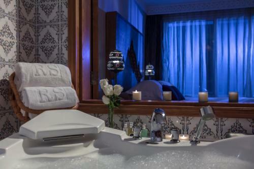Royal Savoy Hotel And Villas