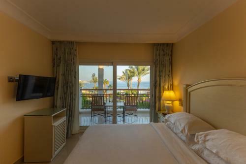 Royal Savoy Hotel And Villas