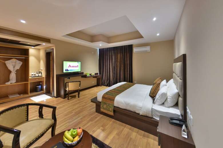 Hotel Golden Tulip Kashmir