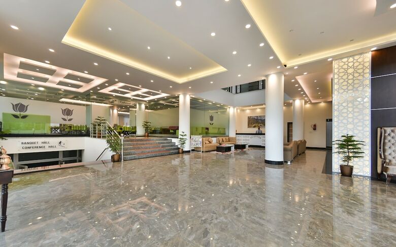 Hotel Golden Tulip Kashmir