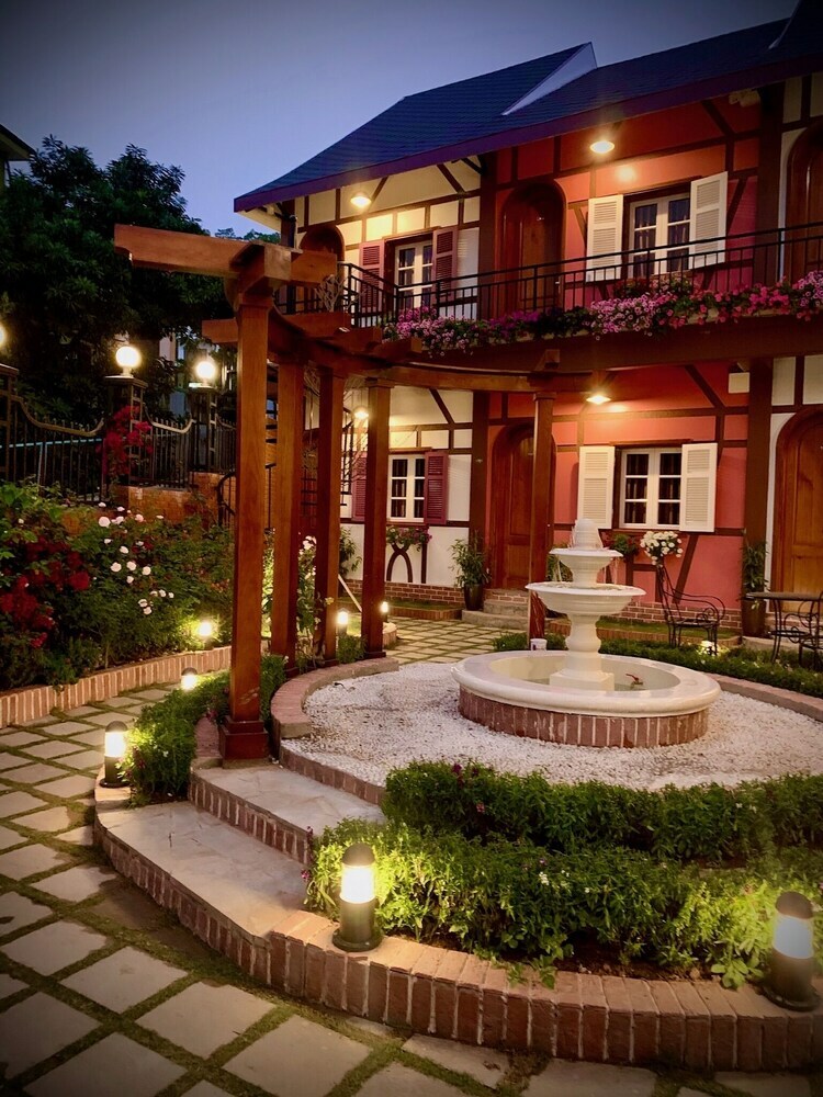 Aparthotel Little Colmar Boutique Homestay