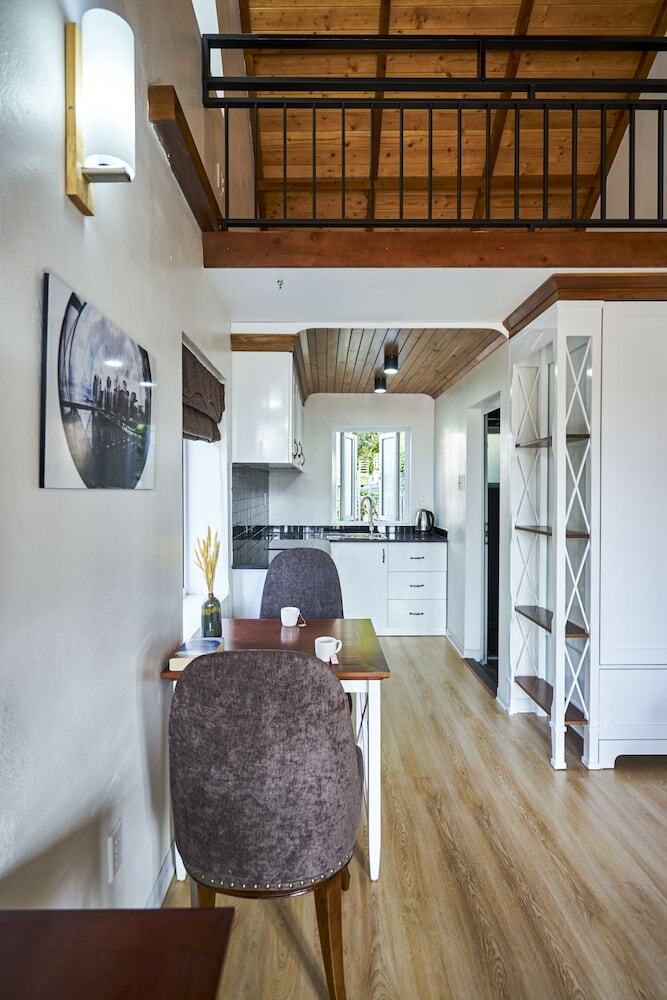 Aparthotel Little Colmar Boutique Homestay