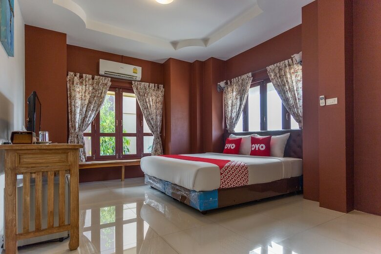 Oyo Yellow Tique Hotel