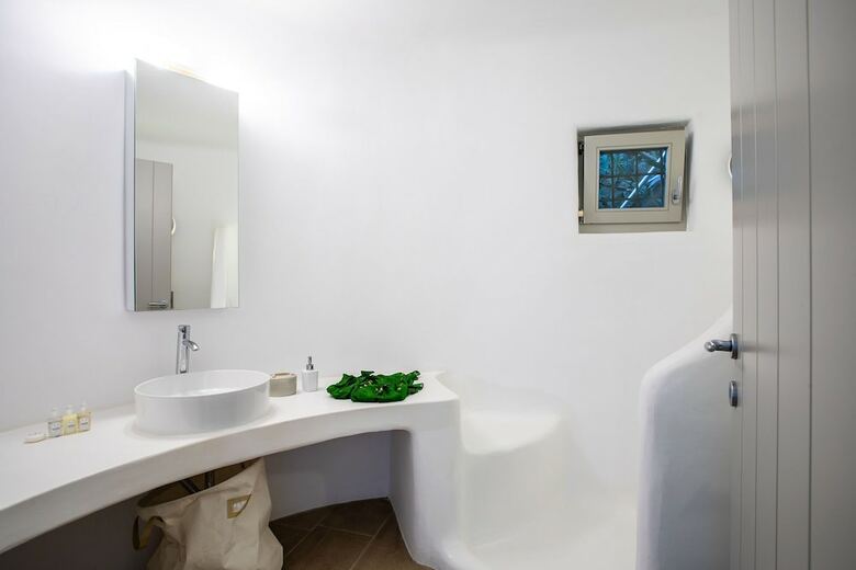 Villa Aliona By The Pearls Collection