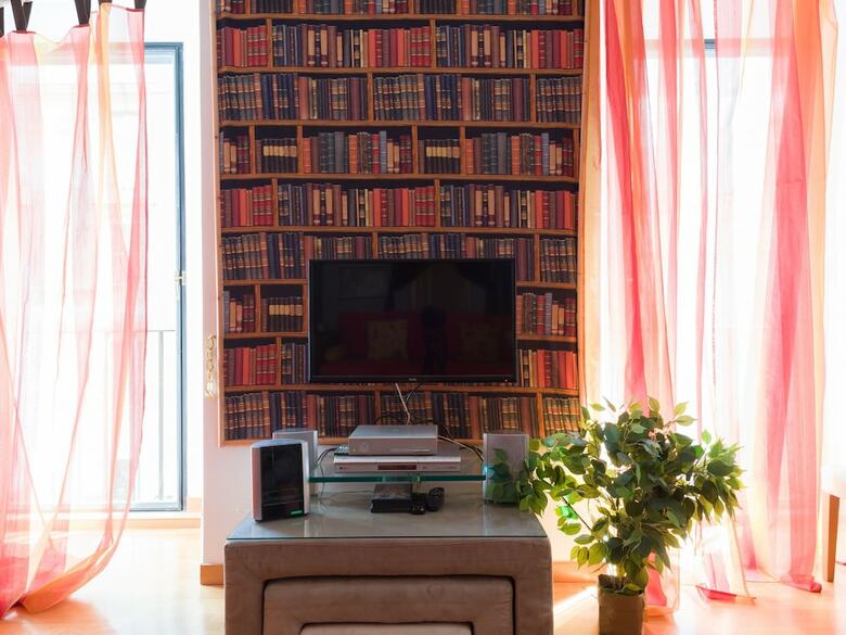Rsh Ghetto Enchanting Terrace Apartment